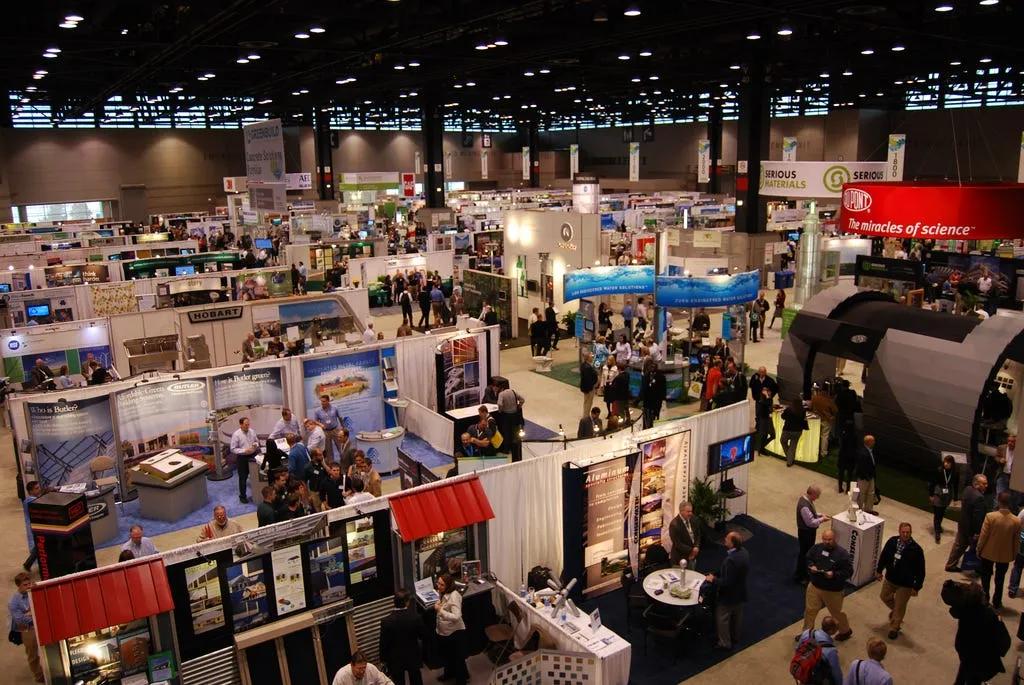 Hassle-Free Trade Show Display Booth Rental with Installation & Storage